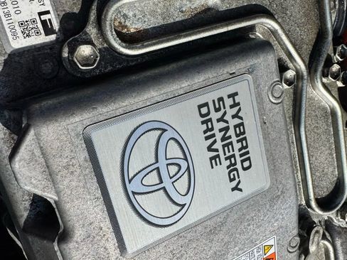 Used 2013 Toyota Prius C Two image 31