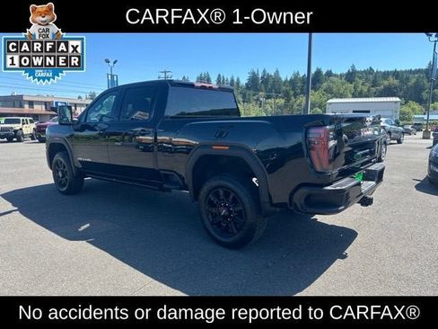 Used 2025 GMC Sierra 2500 AT4 AWD/4WD image 5