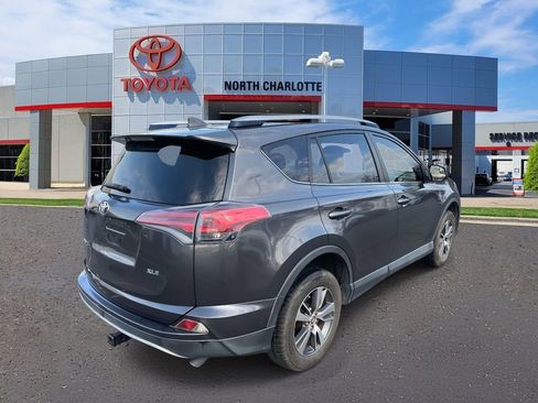 Used 2016 Toyota RAV4 XLE image 8