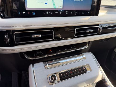 New 2026 Lincoln Aviator Reserve w/ Luxury Package image 36