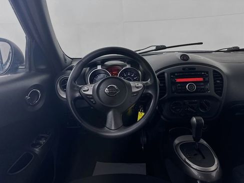 Used 2014 Nissan Juke S image 20