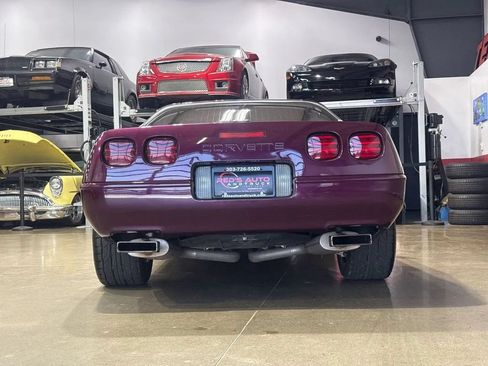 Used 1995 Chevrolet Corvette Coupe RWD image 90