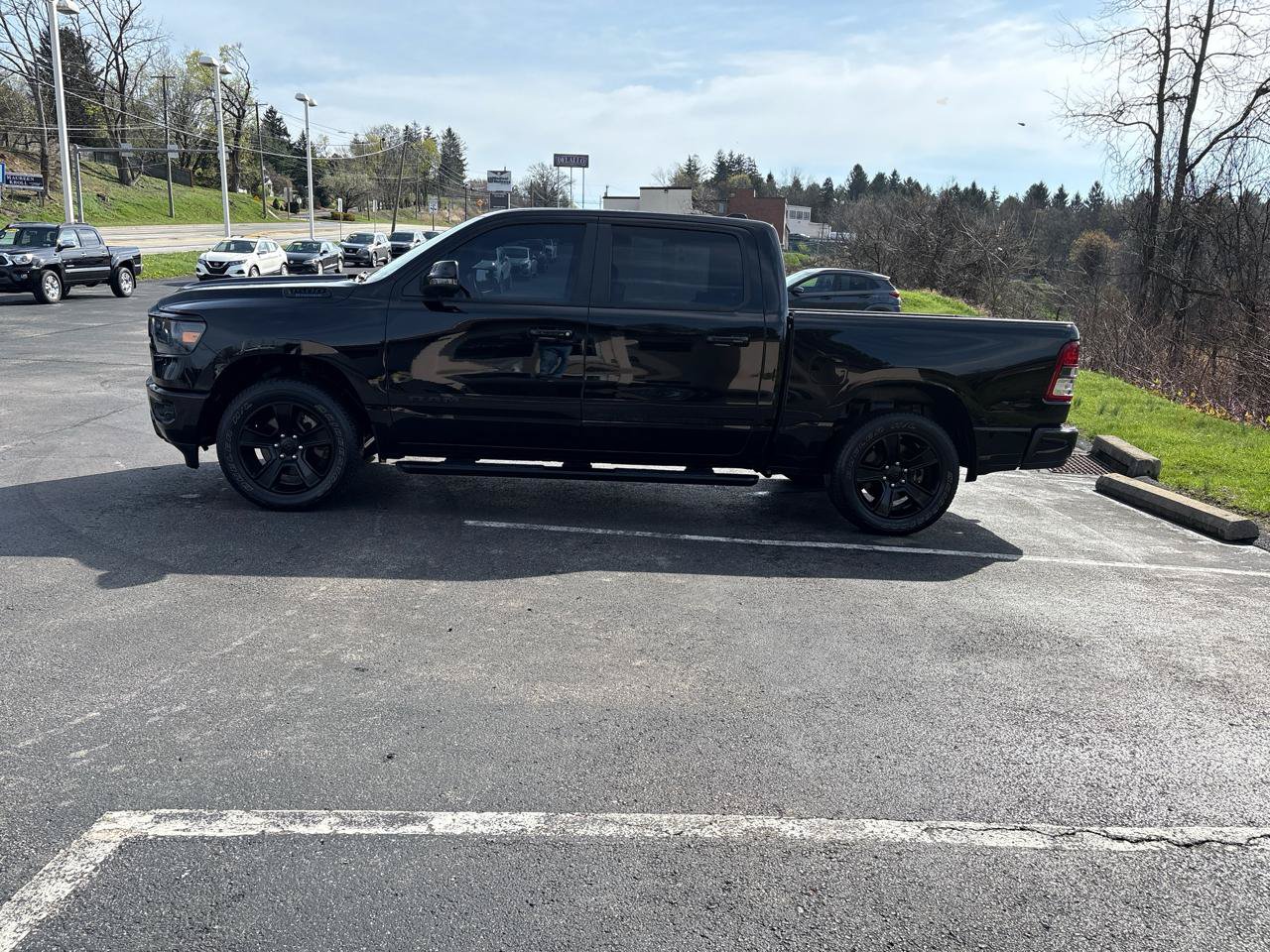 Used 2023 RAM 1500 Big Horn AWD/4WD image 9