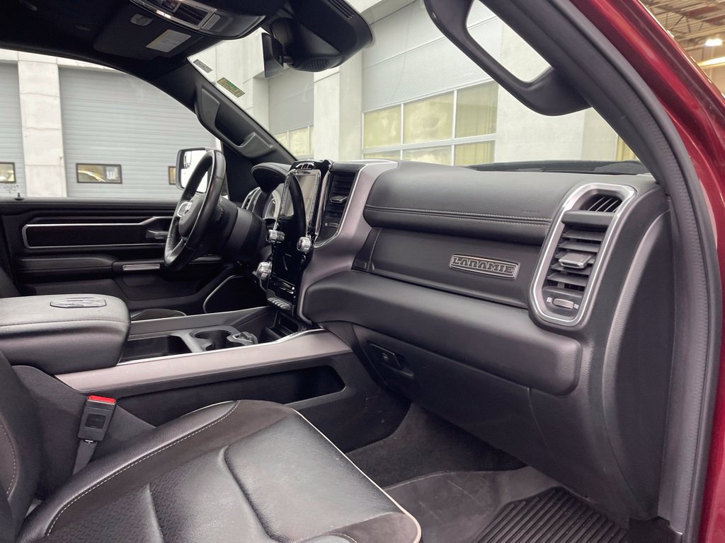 Used 2023 RAM 1500 Laramie AWD/4WD image 23