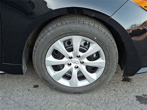 Certified 2023 Toyota Corolla LE image 8