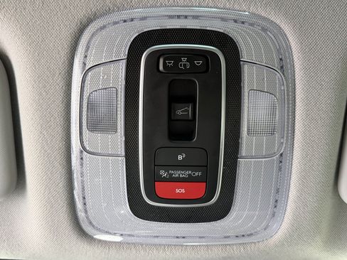 Certified 2024 Hyundai Elantra Limited FWD image 26