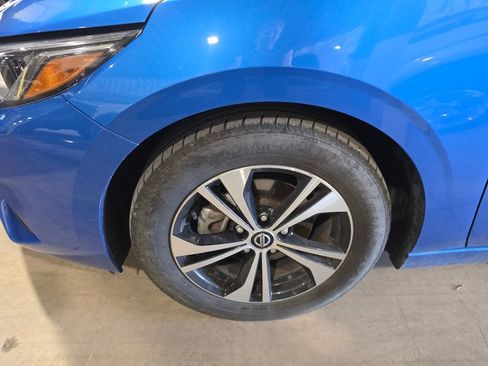 Used 2022 Nissan Sentra SV w/ Trunk Package FWD image 3