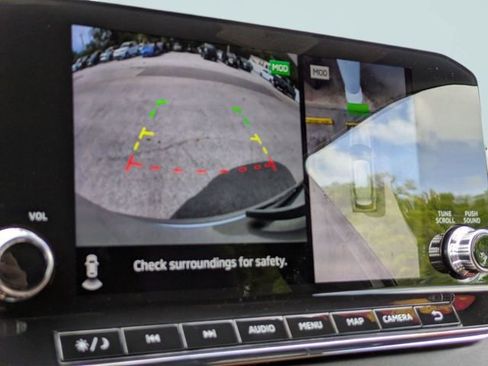 New 2025 Mitsubishi Outlander SEL image 22