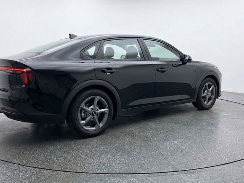 Used 2025 Kia K4 FWD image 9