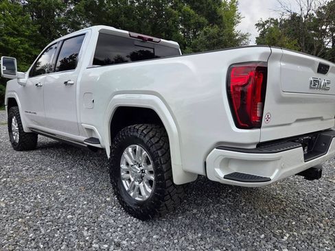 Used 2021 GMC Sierra 2500 Denali w/ Denali Ultimate Package AWD/4WD image 5