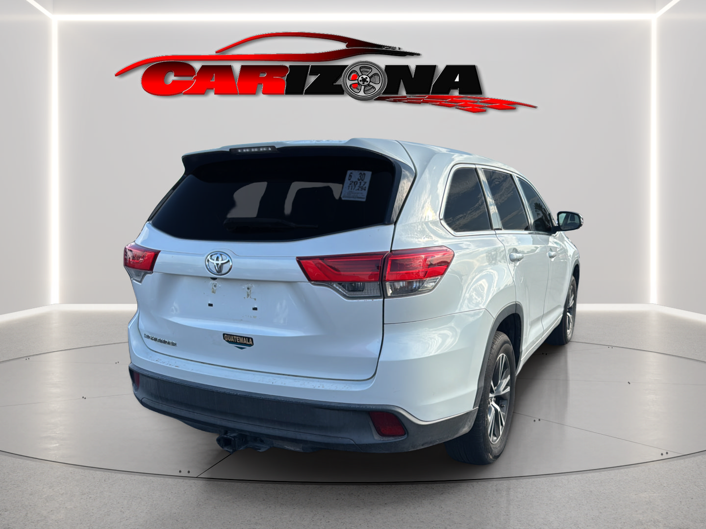 Used 2017 Toyota Highlander LE FWD image 6