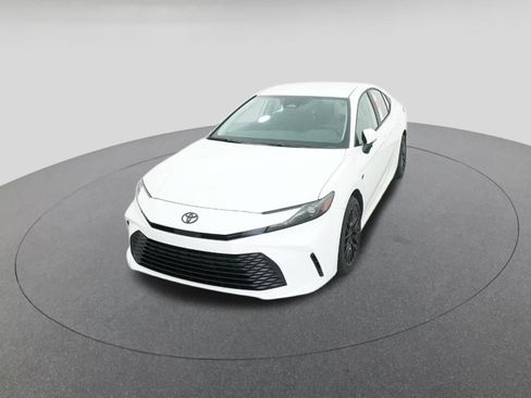 New 2026 Toyota Camry LE image 16
