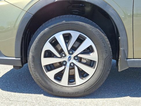 Used 2020 Subaru Outback Premium AWD/4WD image 9