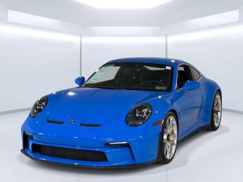 Certified 2022 Porsche 911 GT3 RWD image 1