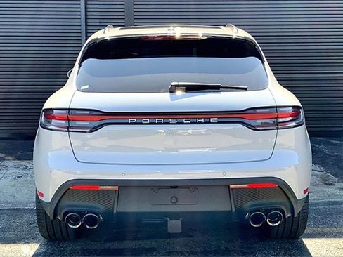 New 2026 Porsche Macan S image 9