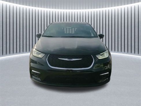 New 2026 Chrysler Pacifica Select image 21