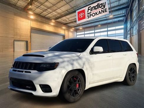 Used 2016 Jeep Grand Cherokee SRT image 1