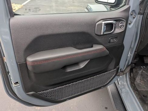 New 2026 Jeep Wrangler Unlimited Rubicon image 9