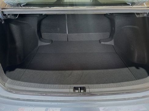 Used 2021 Toyota Corolla LE w/ Carpet Mat Package (TMS) image 24