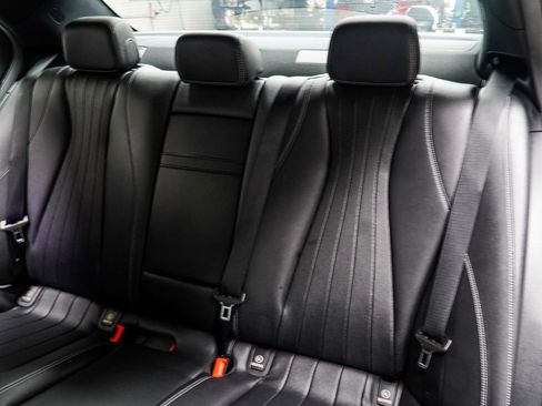 Used 2020 Mercedes-Benz E 350 4MATIC Sedan w/ Parking Assistance Package image 39