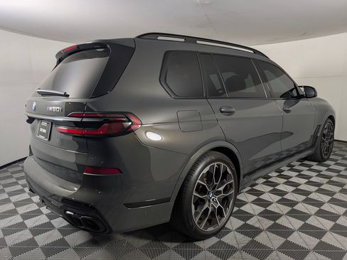 Used 2025 BMW X7 M60i AWD/4WD image 7