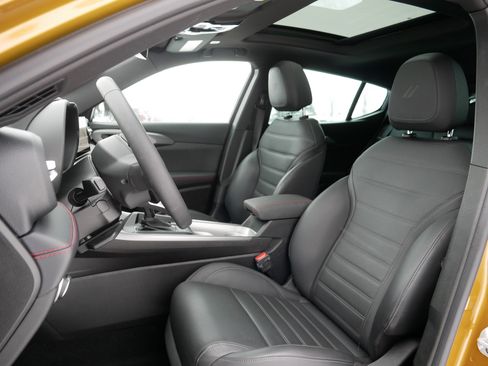 Certified 2024 Dodge Hornet GT image 34