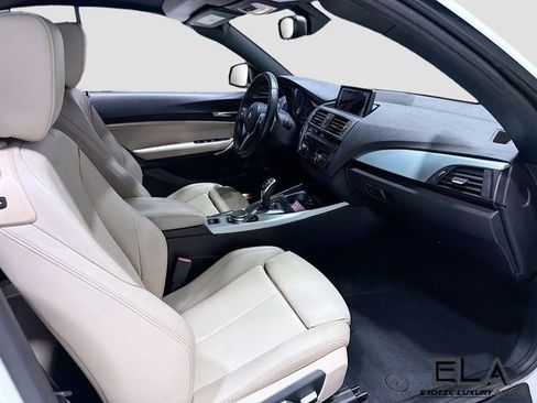 Used 2016 BMW M235i xDrive Convertible AWD/4WD image 25