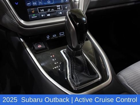 Used 2025 Subaru Outback Premium image 23