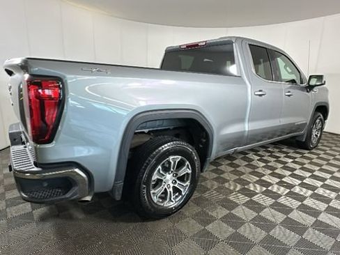 New 2026 GMC Sierra 1500 SLE AWD/4WD image 2