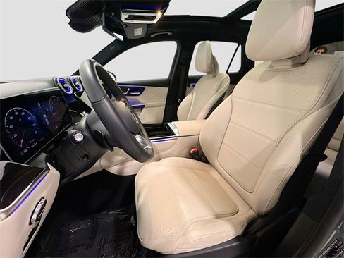 Certified 2025 Mercedes-Benz GLC 300 GLC 300 image 22