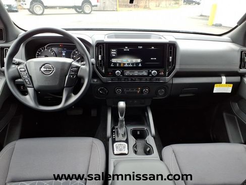 New 2026 Nissan Frontier SV w/ Tow Package AWD/4WD image 11