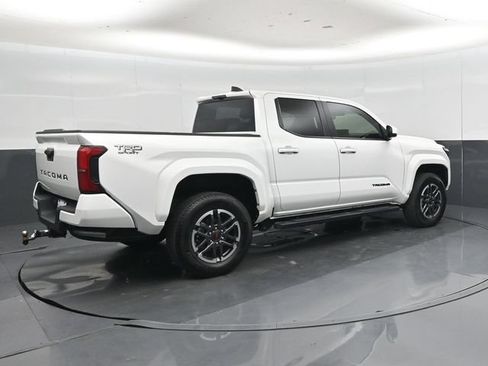 Used 2025 Toyota Tacoma TRD Sport RWD image 4
