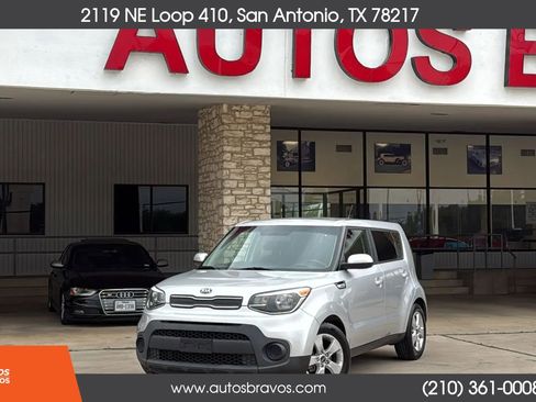 Used 2018 Kia Soul FWD image 1