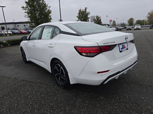 New 2025 Nissan Sentra SV w/ All-Weather Package image 6