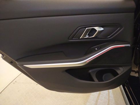 Used 2024 BMW 330i Sedan w/ Convenience Package image 22