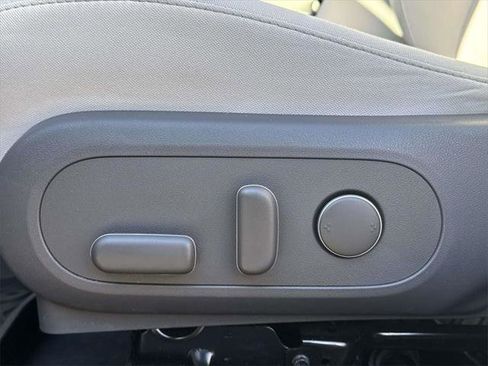 Certified 2024 Hyundai Kona SEL image 18