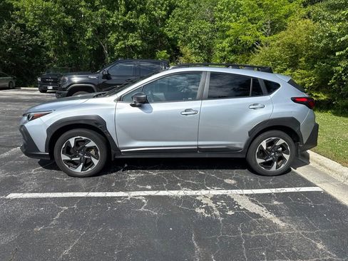 Used 2024 Subaru Crosstrek 2.5i Limited w/ Popular Package #4A AWD/4WD image 2