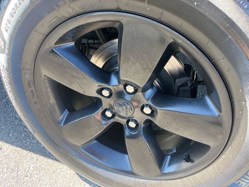 Used 2015 RAM 1500 Express AWD/4WD image 12