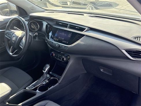 Used 2021 Buick Encore GX Preferred w/ Cold Weather Comfort Package image 27