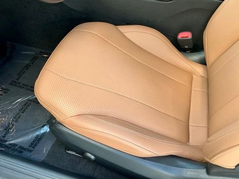 Used 2024 Mercedes-Benz CLE 300 4MATIC Coupe image 9