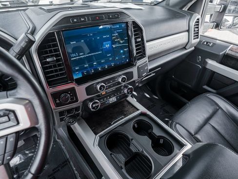 Used 2022 Ford F250 Lariat w/ Black Appearance Package image 35