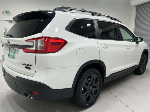 Certified 2025 Subaru Ascent Bronze Edition AWD/4WD image 8