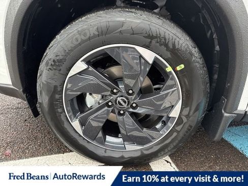 New 2026 Nissan Rogue SV w/ SV Premium Package image 11