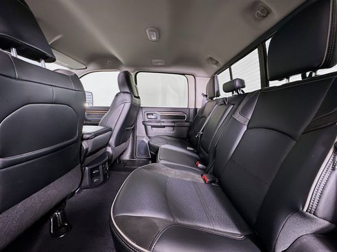 Used 2024 RAM 2500 Laramie image 28