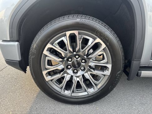 New 2026 GMC Sierra 1500 Denali Ultimate AWD/4WD image 19