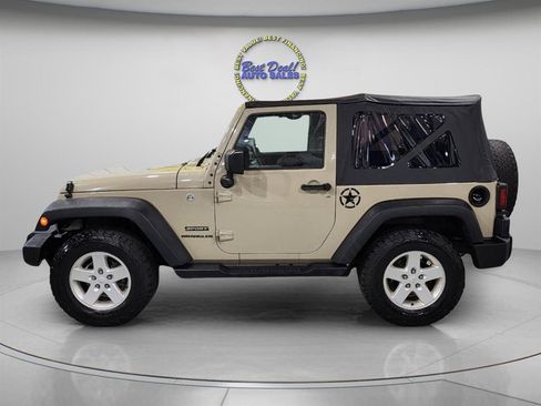 Used 2017 Jeep Wrangler Sport w/ Quick Order Package 23S AWD/4WD image 3