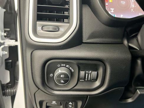 New 2026 RAM 1500 Big Horn AWD/4WD image 18