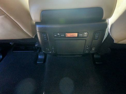 Used 2018 Nissan Armada Platinum w/ Captain Seat Package image 26