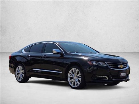Used 2019 Chevrolet Impala Premier w/ Premier Convenience Package FWD image 3
