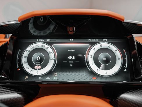 New 2026 Aston Martin Vanquish Convertible image 5